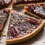 Tarte aux pépites de chocolat et aux pacanes
