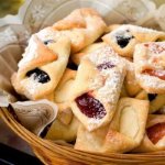 Rogaliki (biscuits croissants polonais)
