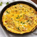 Omelette au chorizo, pommes de terre et fromage