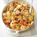 One-pot espagnol de riz et de crevettes