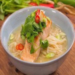 Soupe de nouilles au saumon