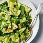 Sesam-komkommersalade